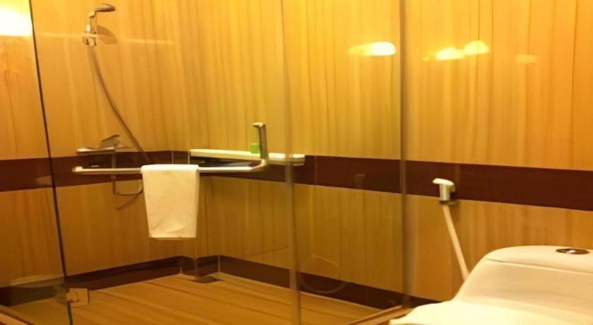 Hotel Grand Town
