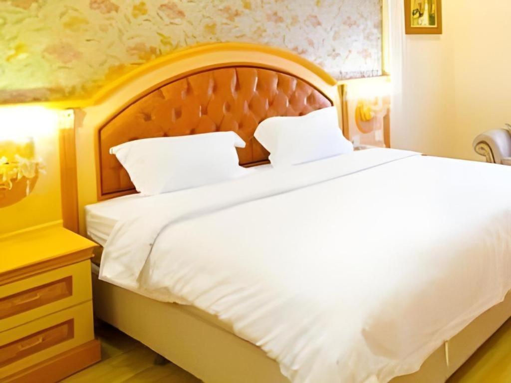 Grand Town Hotel Makassar