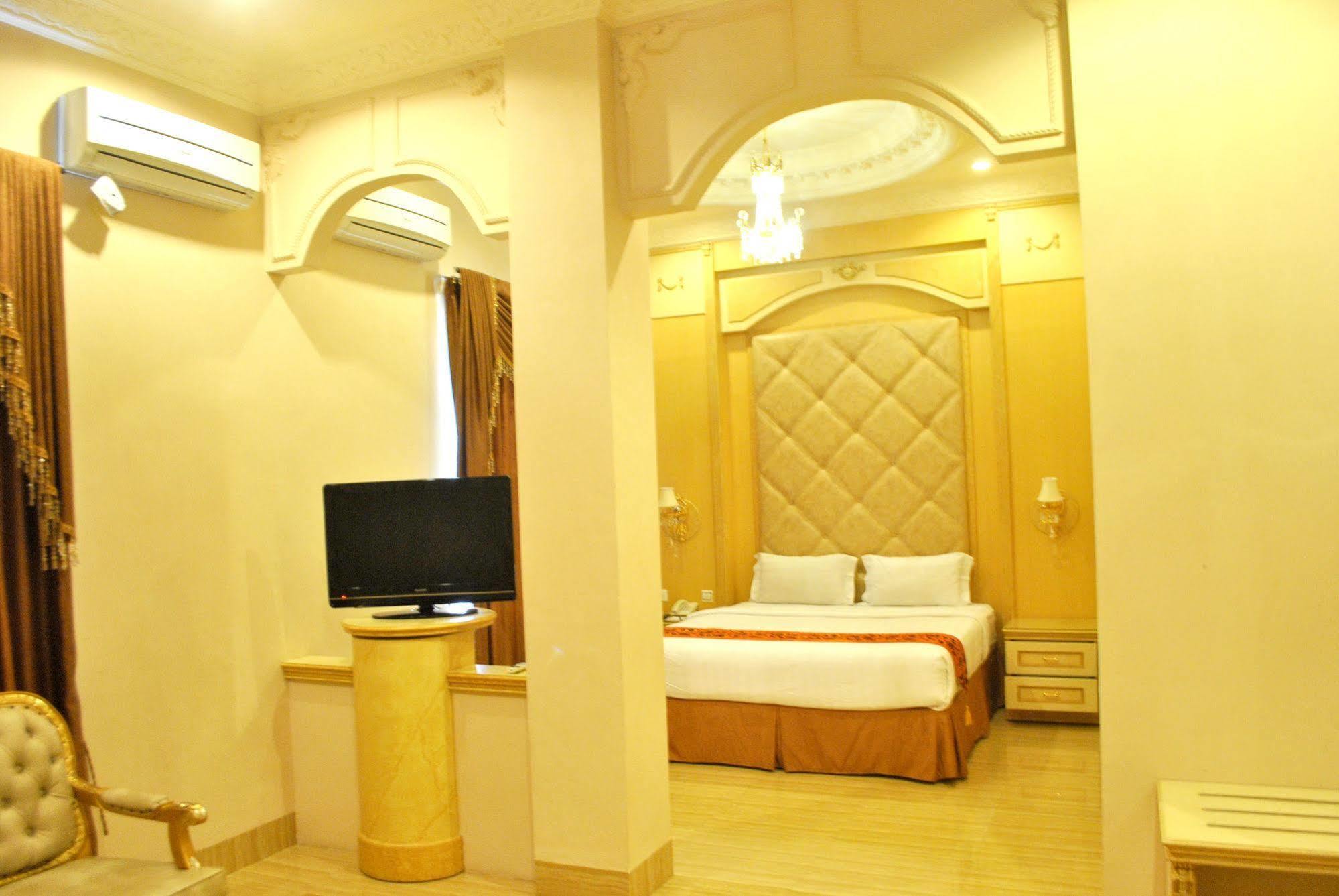 Grand Town Hotel Makassar